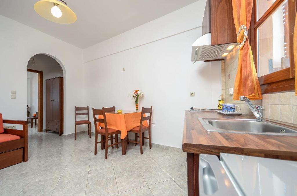 Margaritis Apartments Agia Anna  Phòng bức ảnh