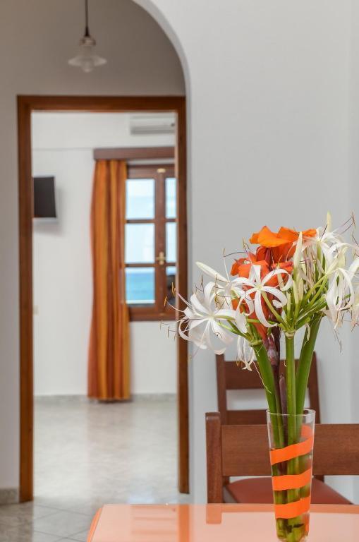 Margaritis Apartments Agia Anna  Phòng bức ảnh