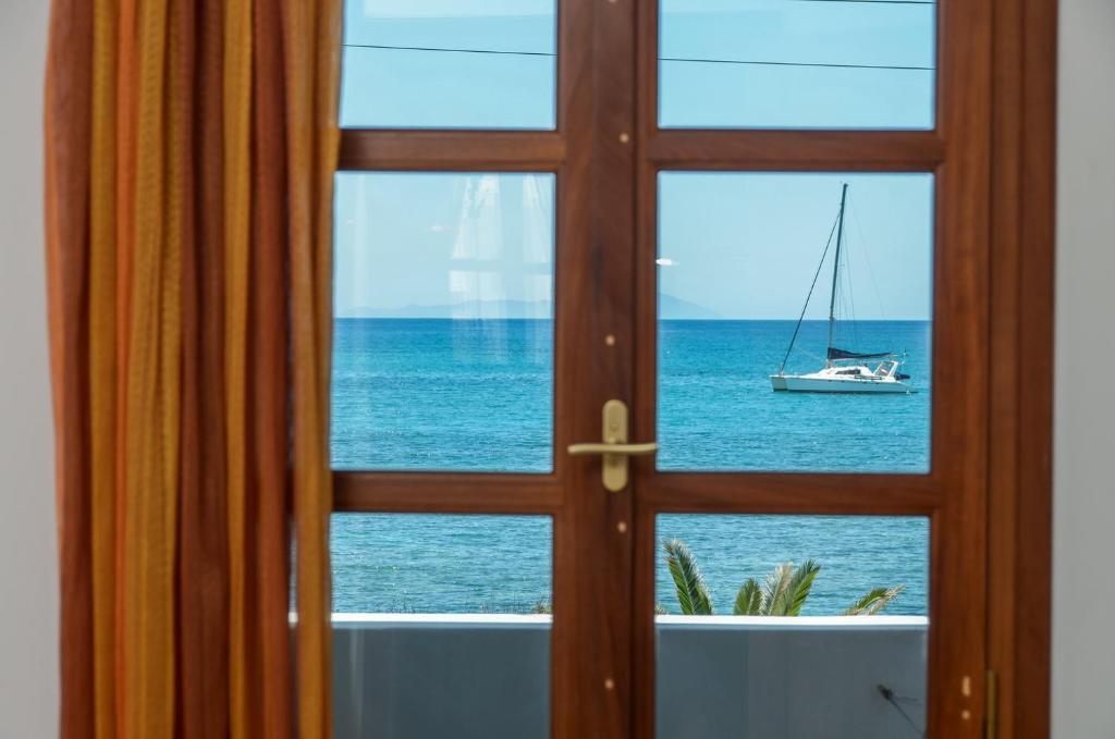 Margaritis Apartments Agia Anna  Ngoại thất bức ảnh