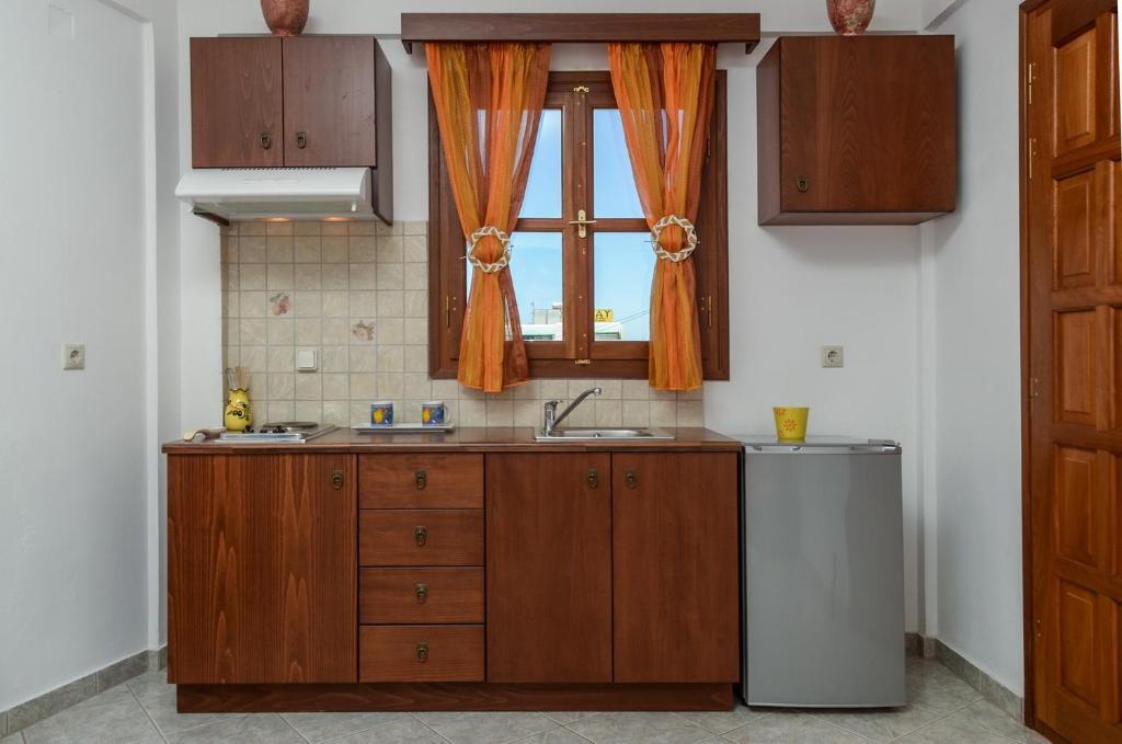 Margaritis Apartments Agia Anna  Phòng bức ảnh