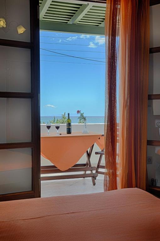 Margaritis Apartments Agia Anna  Phòng bức ảnh