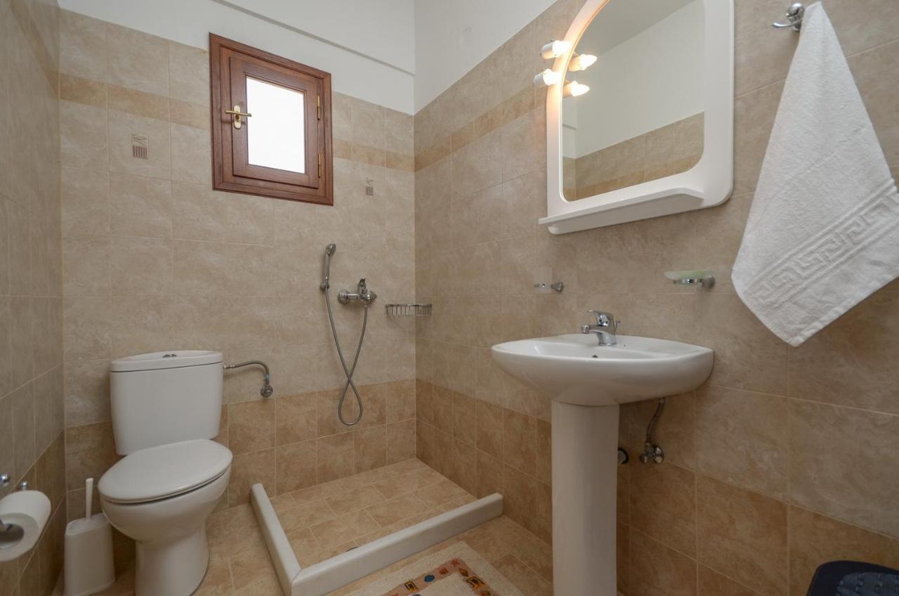Margaritis Apartments Agia Anna  Phòng bức ảnh